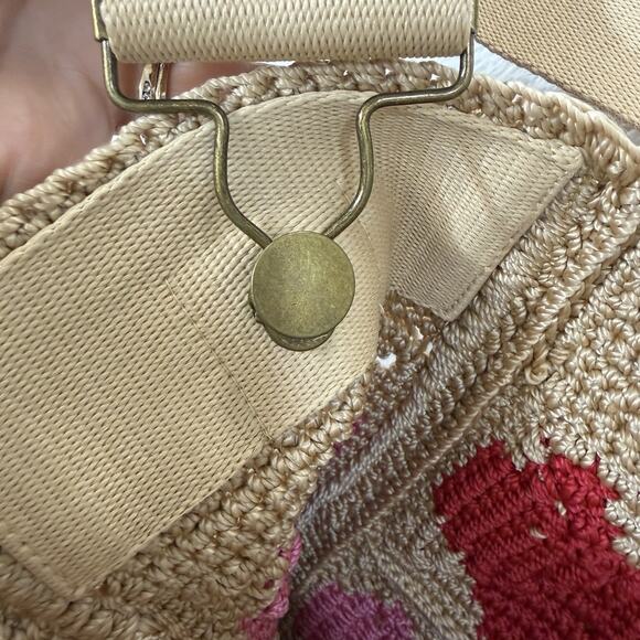 The Sak Lanie Market Tote Bamboo Heart NWOT Beach Red Pink Woven - Picture 9 of 9